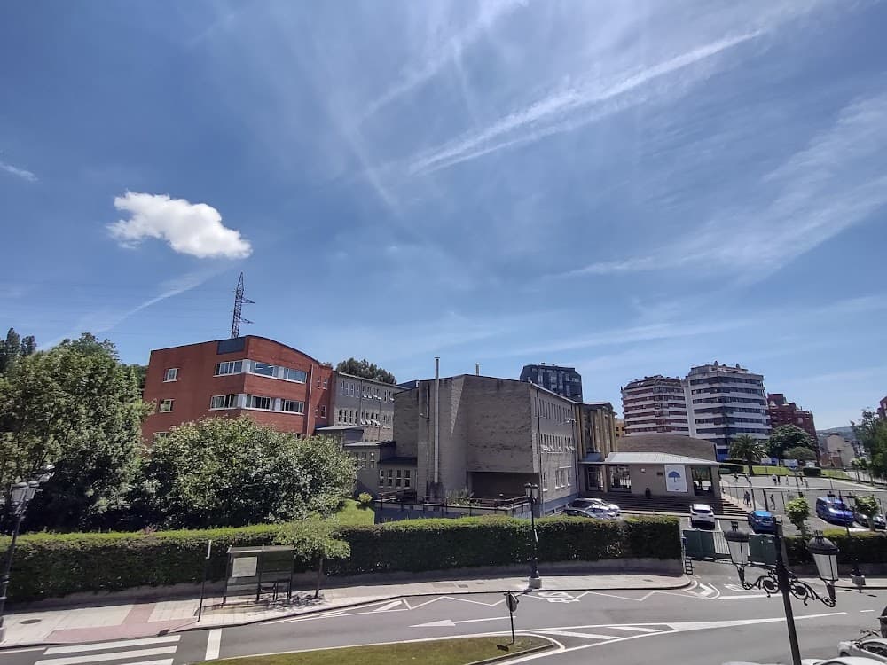 Foto secundaria del campus I.e.s. "pando"