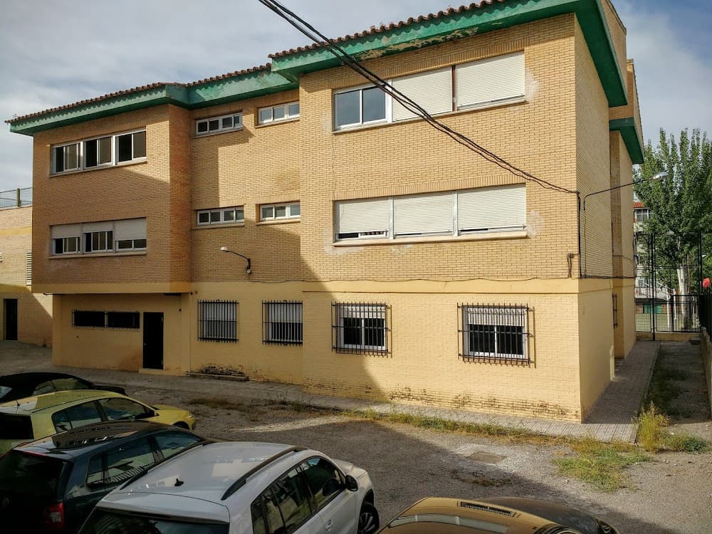 Activitats Comercials a Bulyana (Bulyana, Pulianas): foto 2