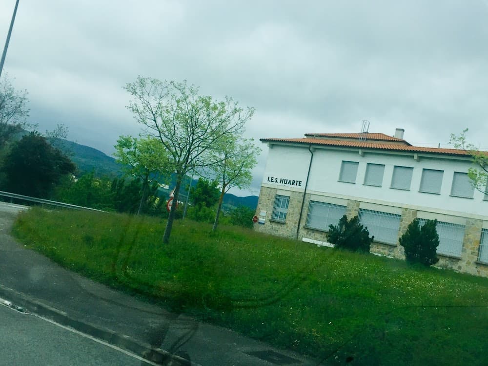 Foto secundaria del campus Centro Integrado Politécnico "huarte" Ikastetxe Integratu Politeknikoa