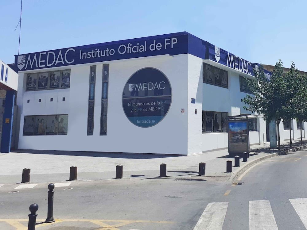 Foto secundaria del campus Medac Murcia