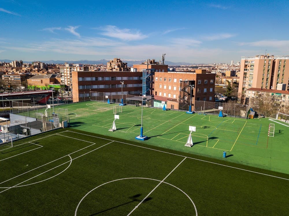 Foto secundaria del campus Instede Fp