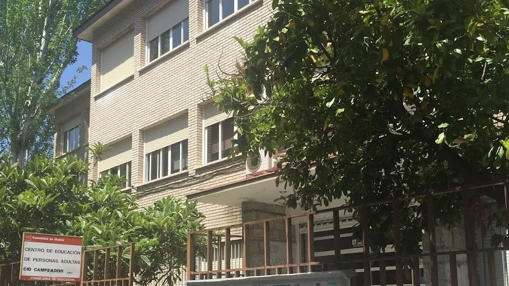 Cuina I Gastronomia a Cid Campeador Las Aguilas - Cuatro Vientos (Cid Campeador Las Aguilas - Cuatro Vientos, Madrid): foto 4