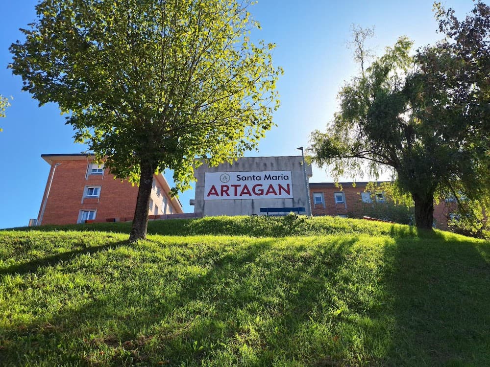 Administración Y Finanzas en Santa Maria De Artagan (Santa Maria De Artagan, Bilbao): foto 3