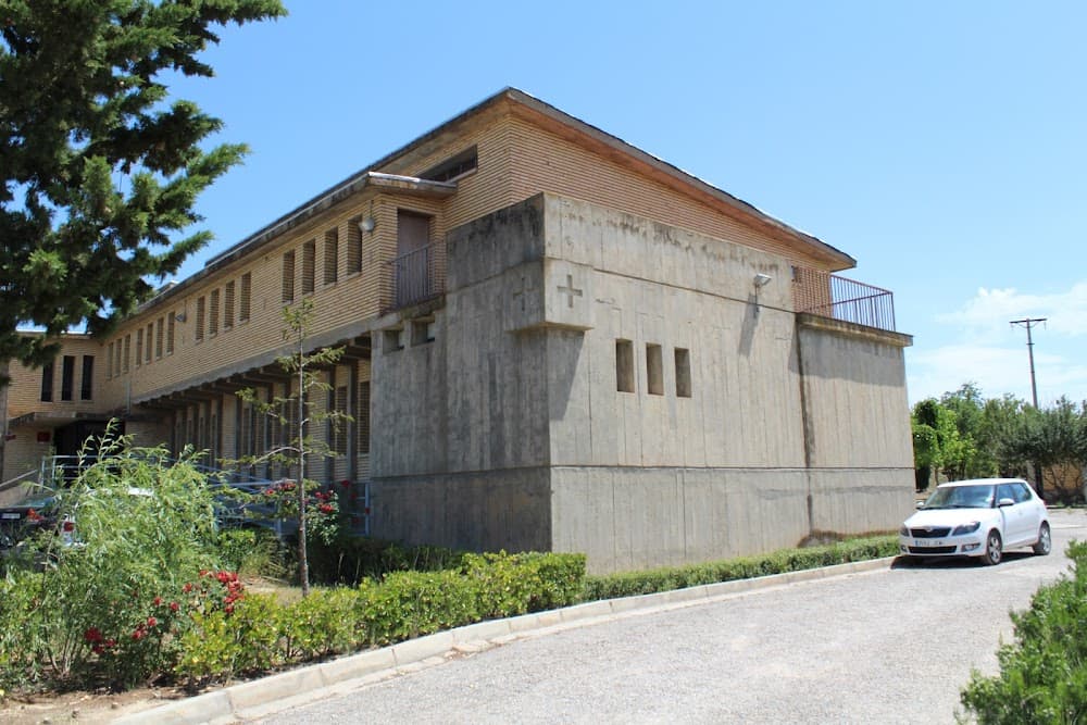 Foto secundaria del campus E.f.a. Boalares