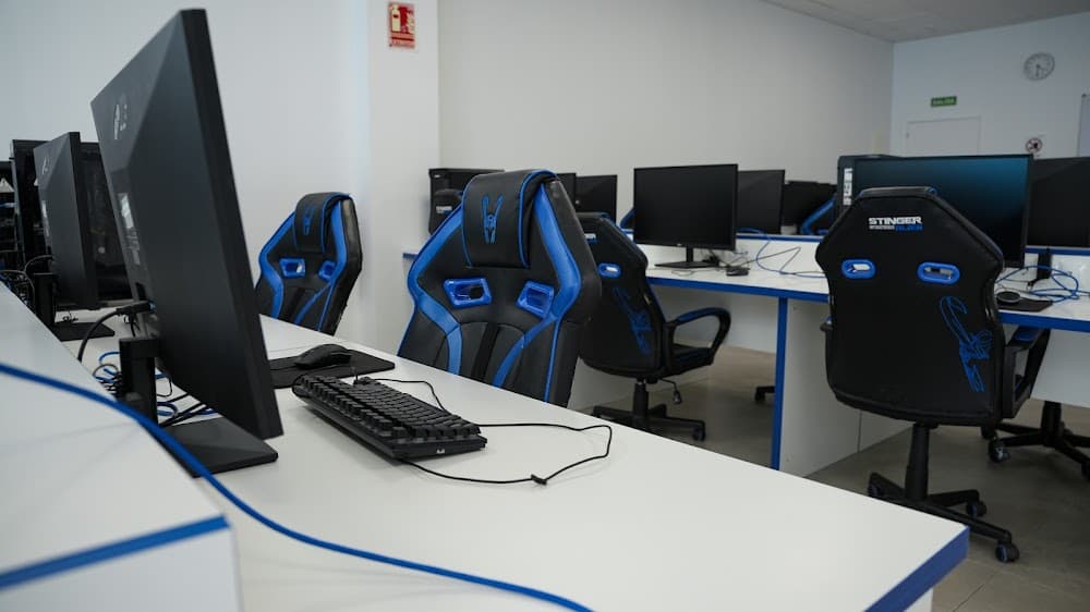 Foto secundaria del campus Medac Pinto