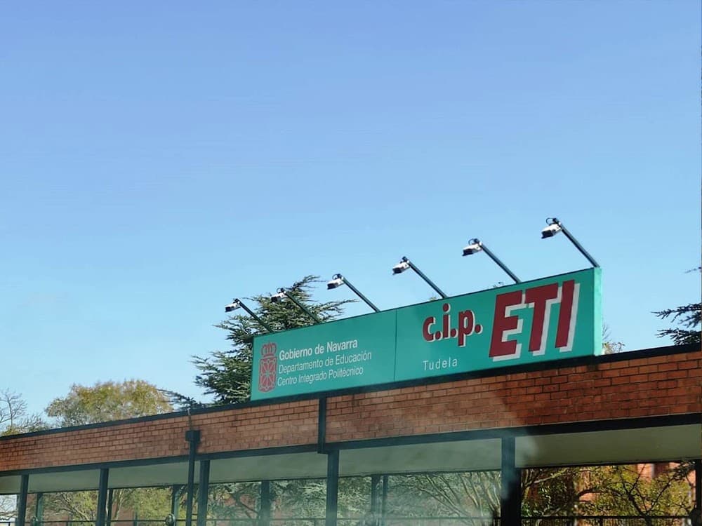 Foto secundaria del campus Eti Central