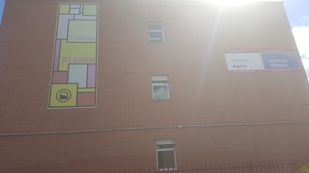 Estilismo Y Dirección De Peluquería en Agora (Agora, Alcobendas): foto 2