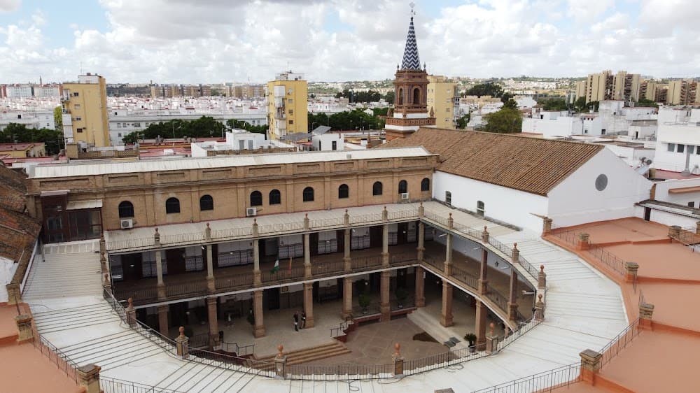 Foto secundaria del campus Salesianos De San Pedro