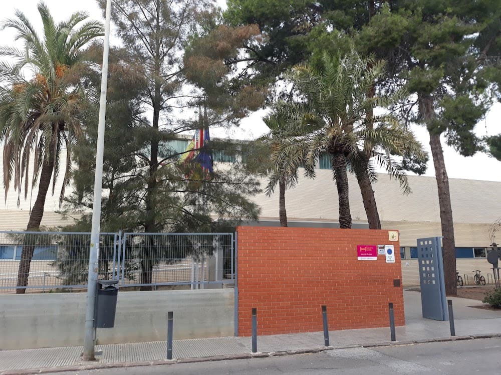 Foto secundaria del campus Gilabert De Centelles