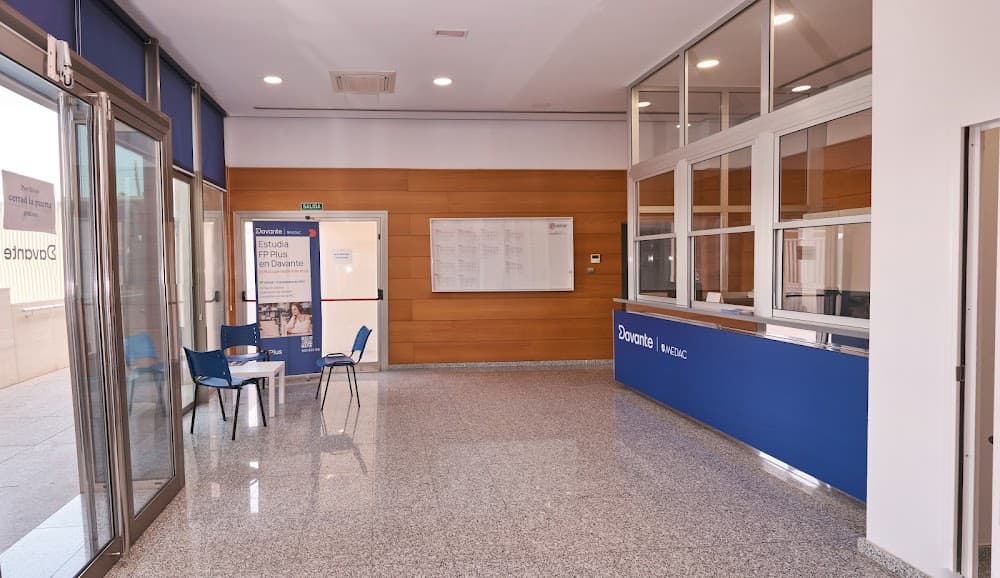 Foto secundaria del campus Medac Alicante