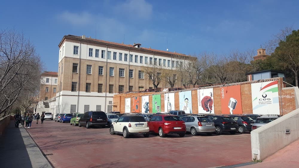 Foto secundaria del campus Ces, Escuela Superior De Imagen Y Sonido
