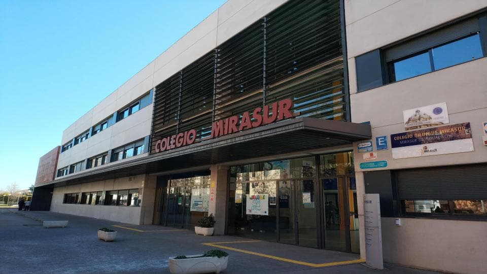 Foto secundaria del campus Mirasur