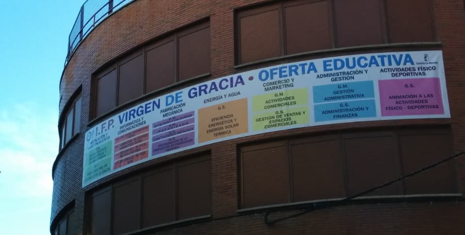 Foto secundaria del campus Virgen De Gracia