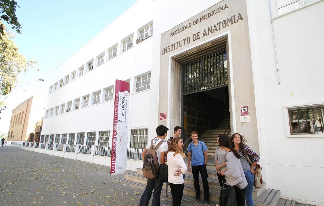 Foto secundaria del campus Facultad de Medicina