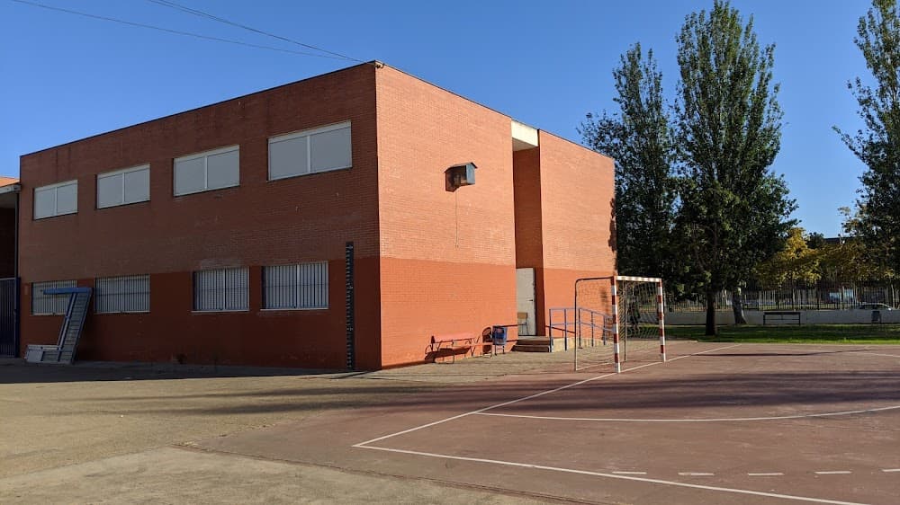 Foto secundaria del campus Padre José Miravent