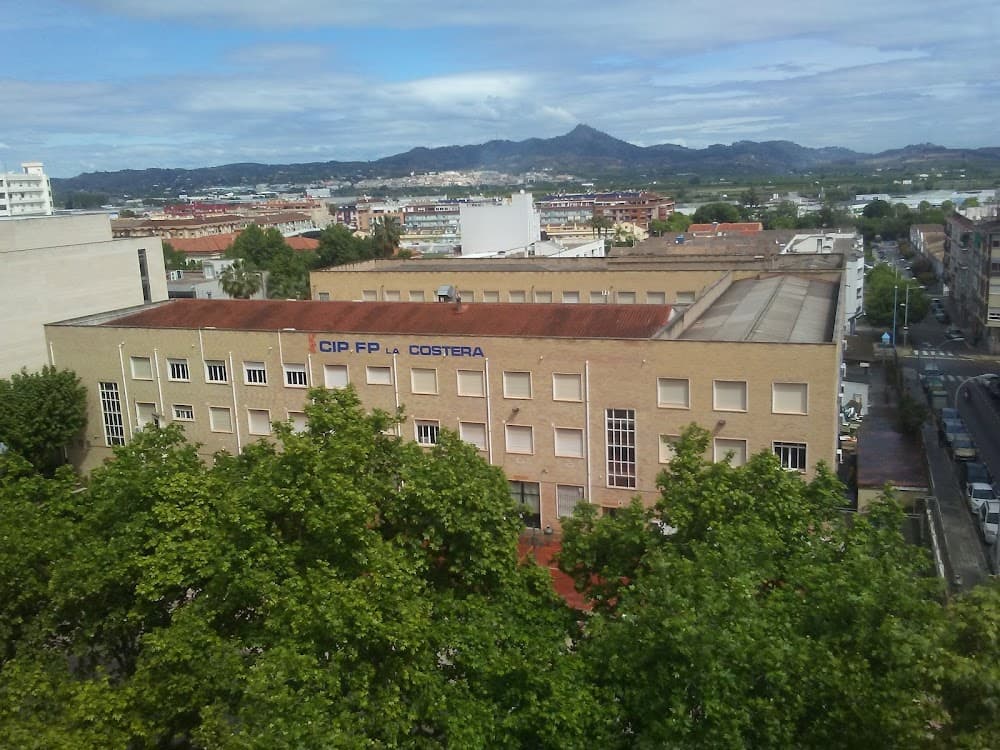 Foto secundaria del campus La Costera