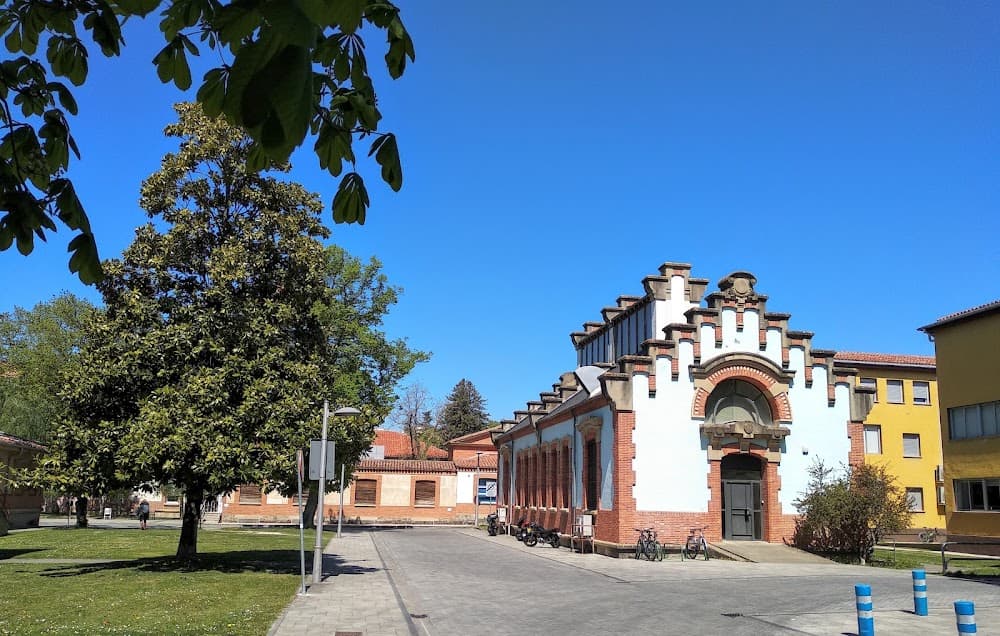 Foto del campus Escuela Sanitaria Técnico Profesional De Navarra-estna