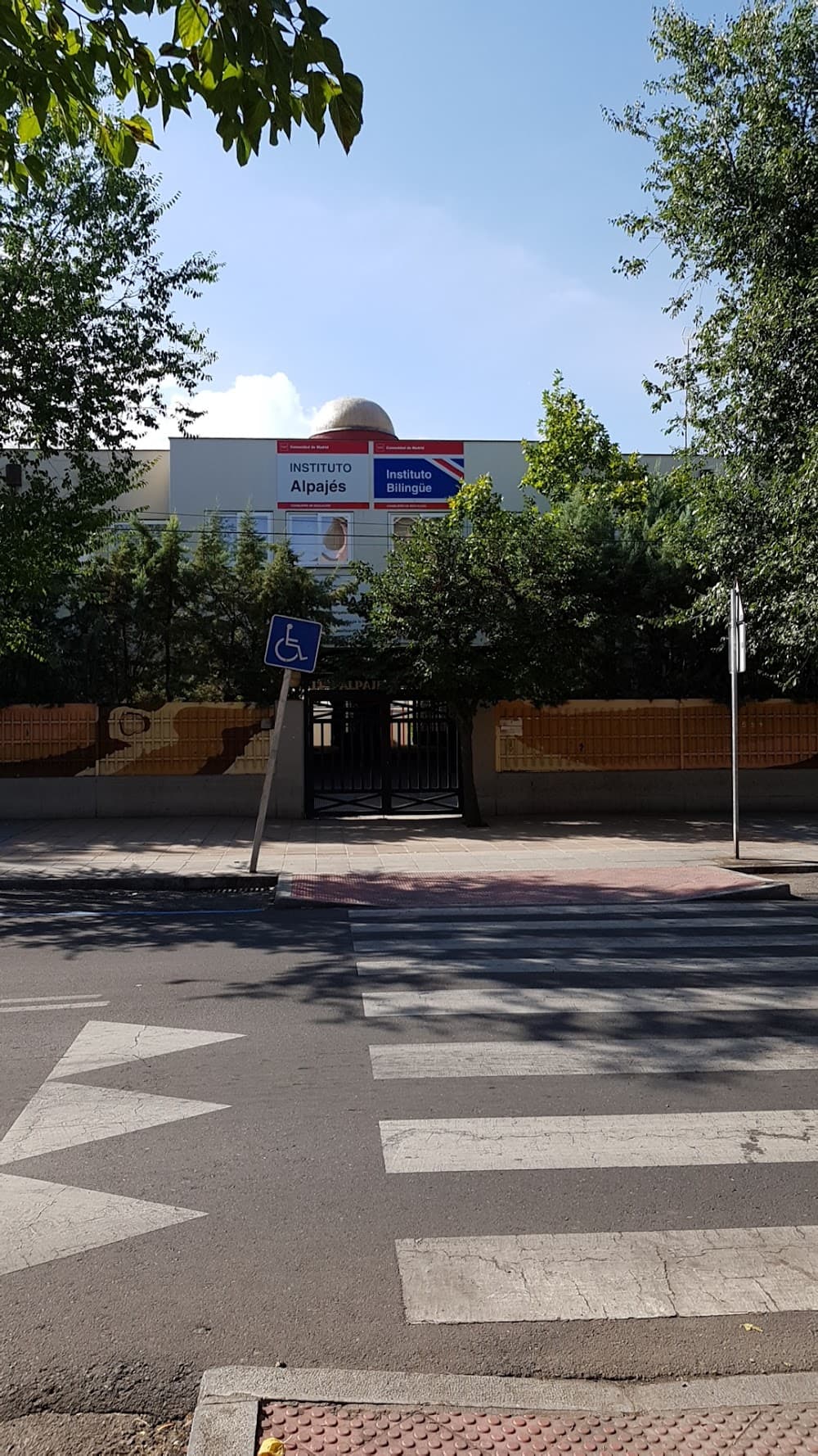 Foto secundaria del campus Alpajes