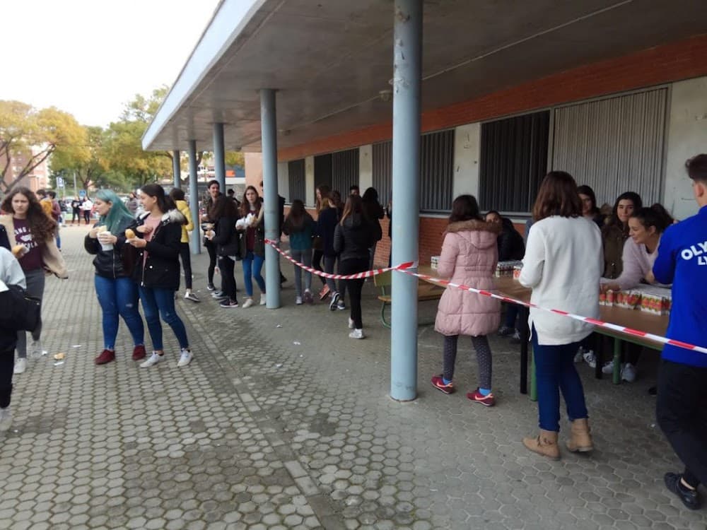 Foto secundaria del campus Miguel Servet