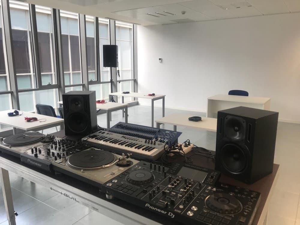 Foto secundaria del campus Cesur Zaragoza