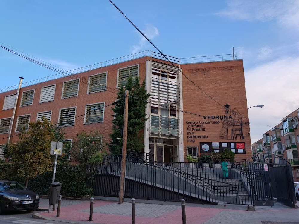 Foto secundaria del campus Vedruna