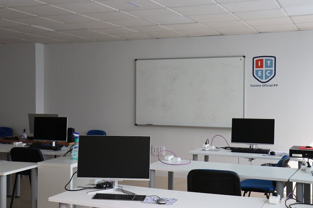Foto secundaria del campus Instituto De Educación Tecnológica