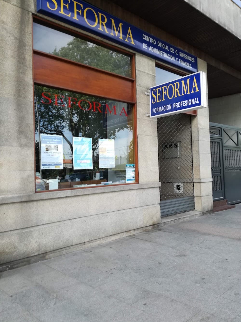 Administración Y Finanzas en Seforma (Seforma, Vigo): foto 3