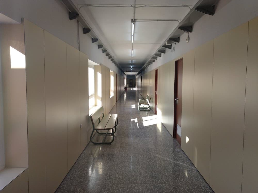 Foto secundaria del campus Alfonso X El Sabio