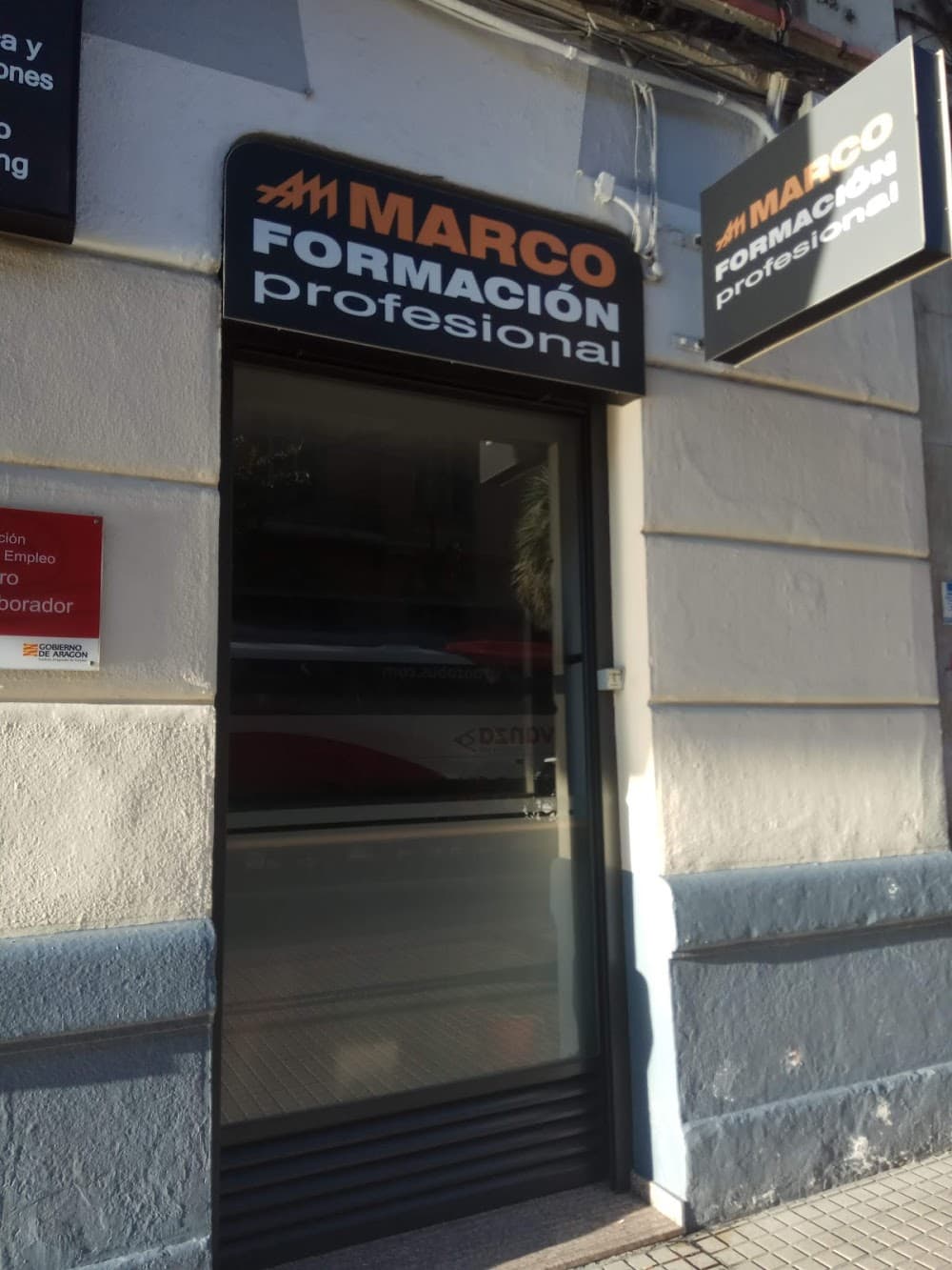 Foto secundaria del campus Academia Marco
