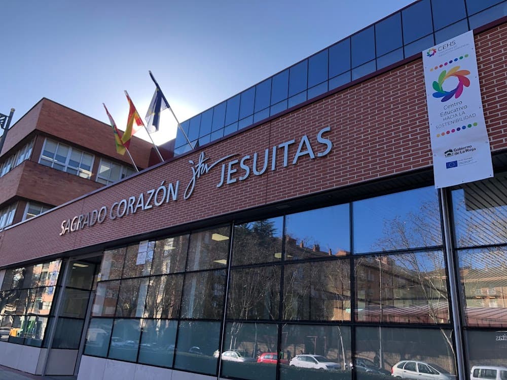 Administración Y Finanzas en Sagrado Corazon (Sagrado Corazon, Logroño): foto 1