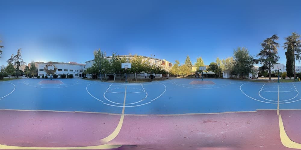 Foto secundaria del campus Padre Manjón