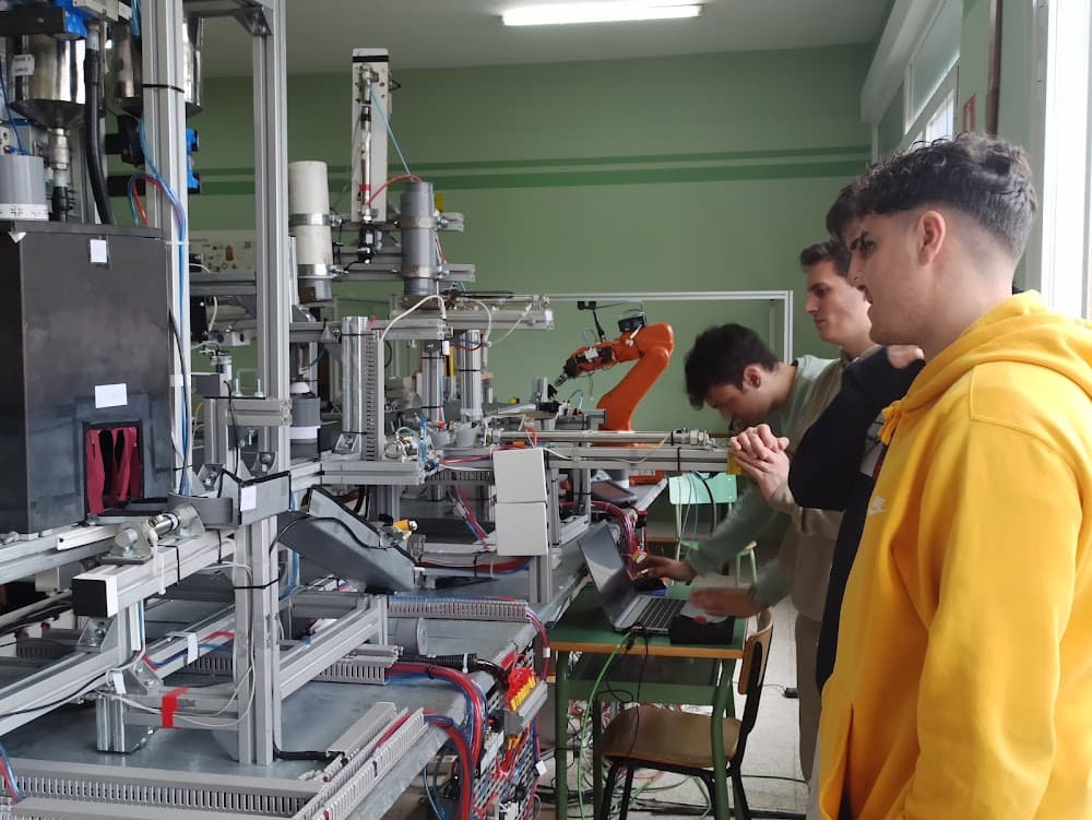 Foto secundaria del campus La Salle-santo Angel