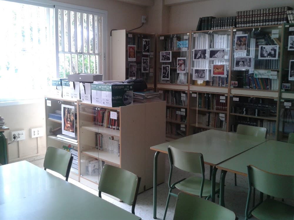 Foto secundaria del campus Federico Mayor Zaragoza
