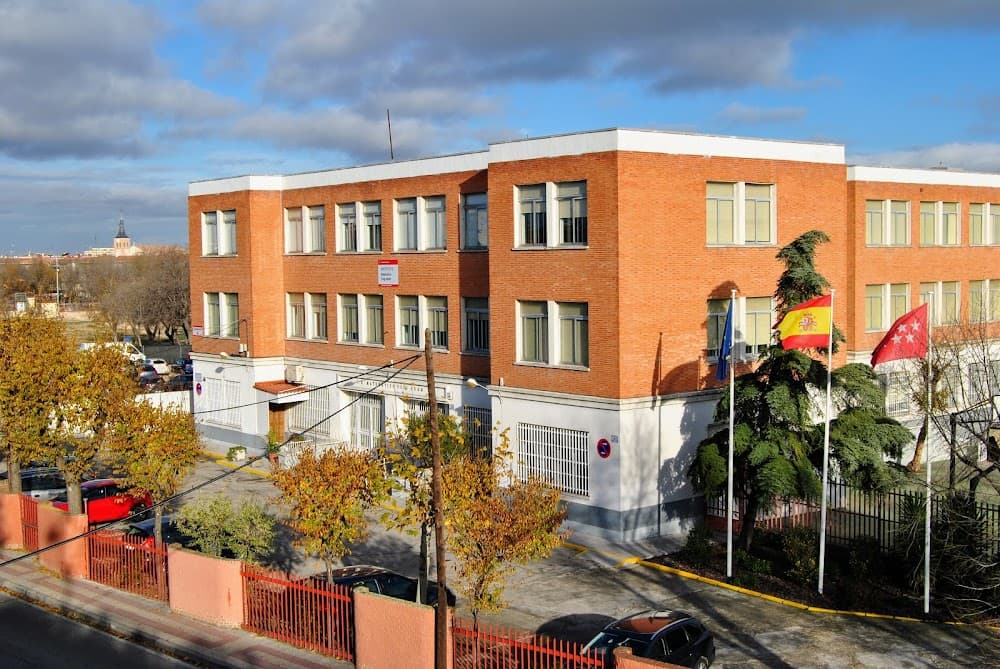 Desenvolupament D'aplicacions Web a Matematico Puig Adam (Matematico Puig Adam, Getafe): foto 1