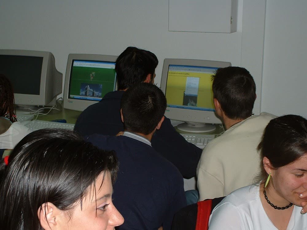 Sistemas Microinformáticos Y Redes en Francisco De Quevedo (Francisco De Quevedo, Valdepeñas): foto 5
