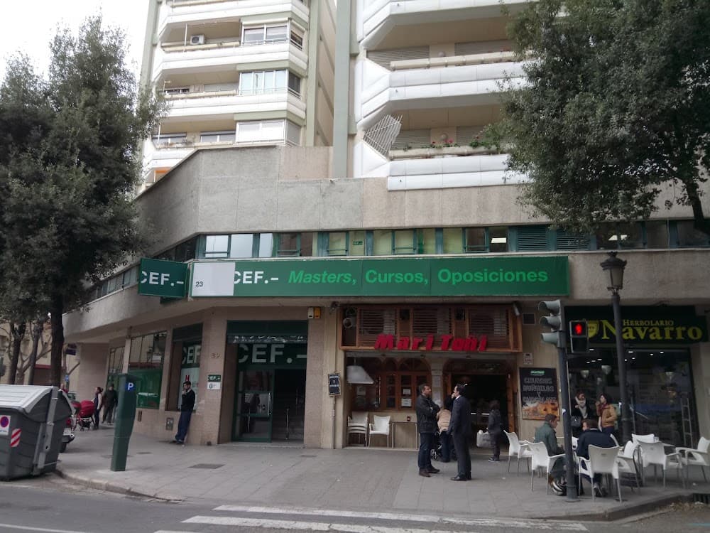 Foto secundaria del campus Centro Estudios Financieros