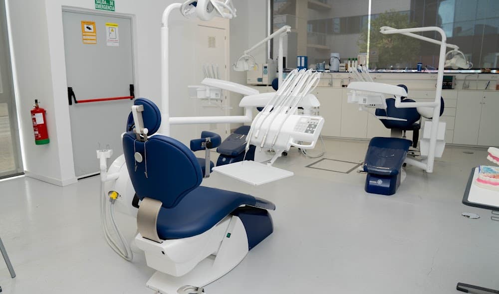 Foto secundaria del campus Instituto Técnico De Estudios Profesionales-sevilla