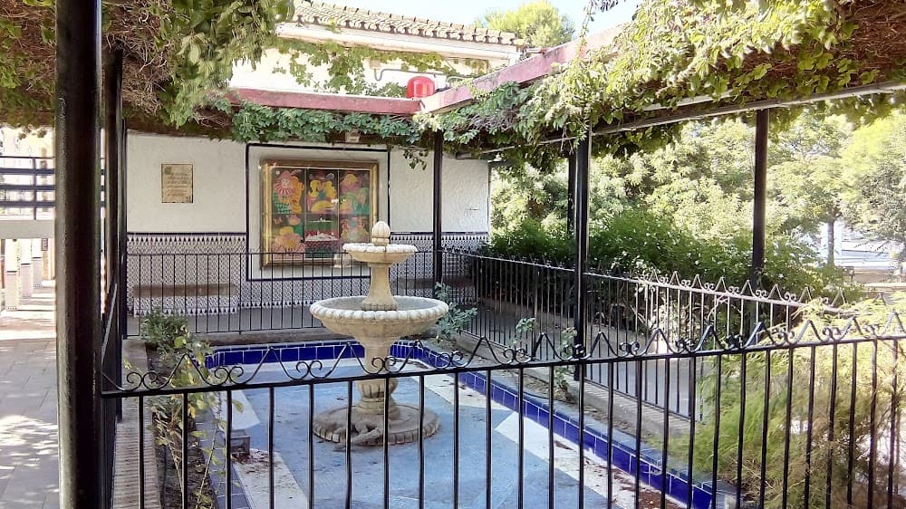 Foto secundaria del campus Reyes Católicos