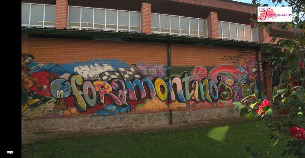 Confección Y Moda en Foramontanos (Foramontanos, Cabezón De La Sal): foto 1