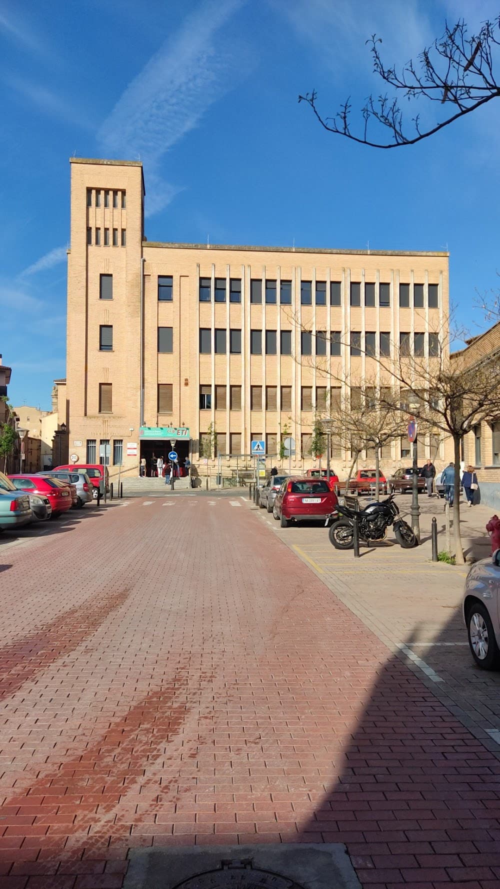Foto secundaria del campus Eti San Juan