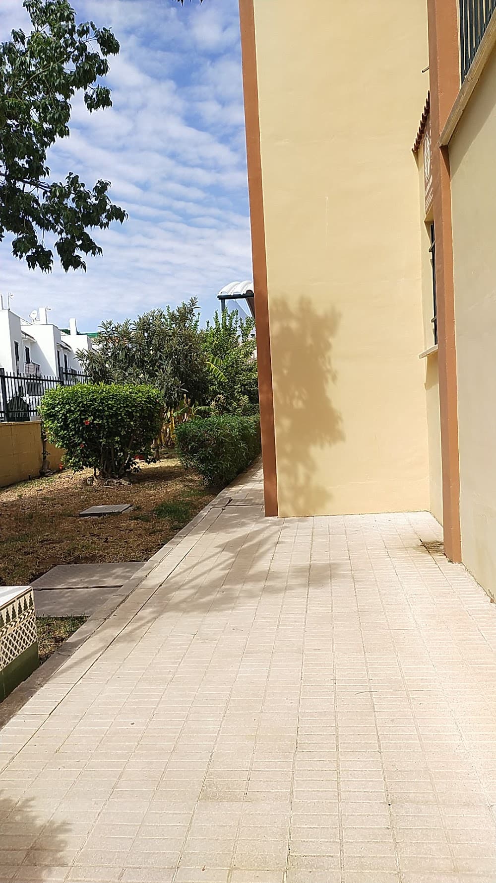 Foto secundaria del campus Los Boliches
