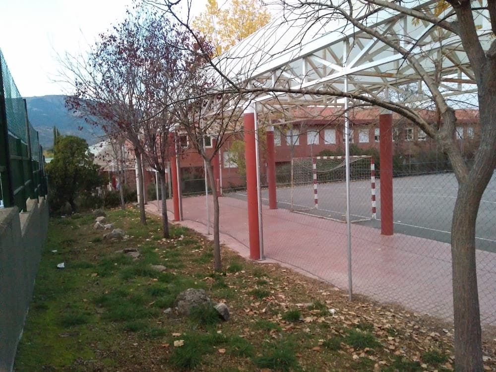 Foto secundaria del campus Sierra De Guadarrama
