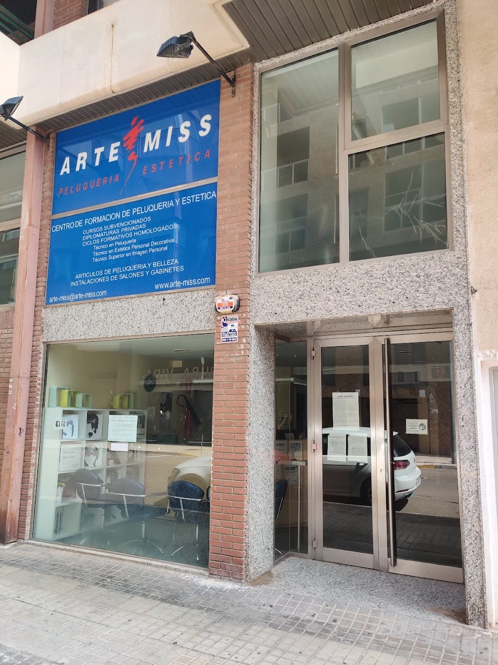 Asesoría De Imagen Personal Y Corporativa en Arte-miss Huesca (Arte-miss Huesca): foto 3