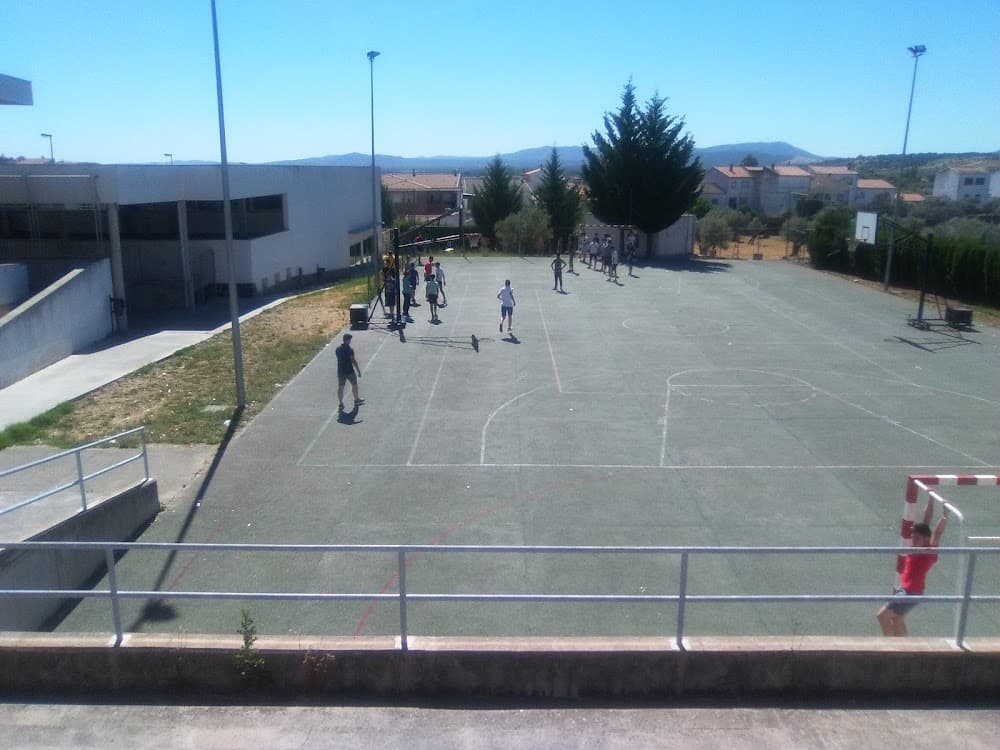Sistemas Microinformáticos Y Redes en Ieso "via Dalmacia" (Ieso "via Dalmacia", Torrejoncillo): foto 4