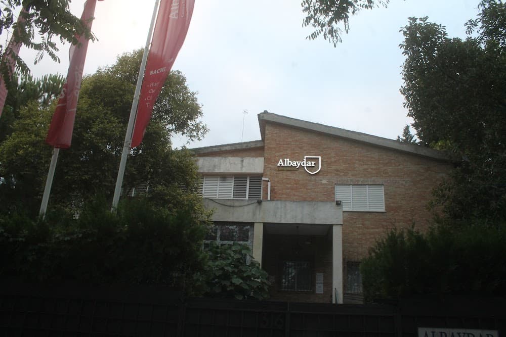 Foto secundaria del campus Albaydar