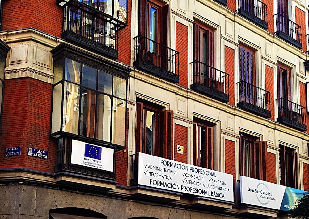 Sistemes Microinformàtics I Xarxes a Gonzalez Cañadas (Gonzalez Cañadas, Madrid): foto 1