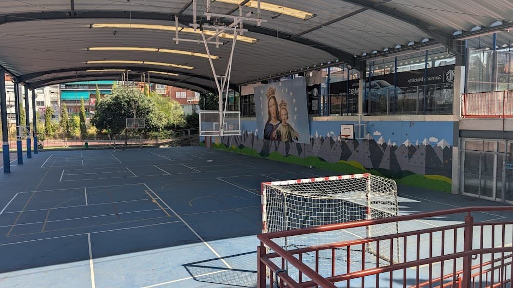Foto secundaria del campus Salesianos Carabanchel Beato Miguel Rúa