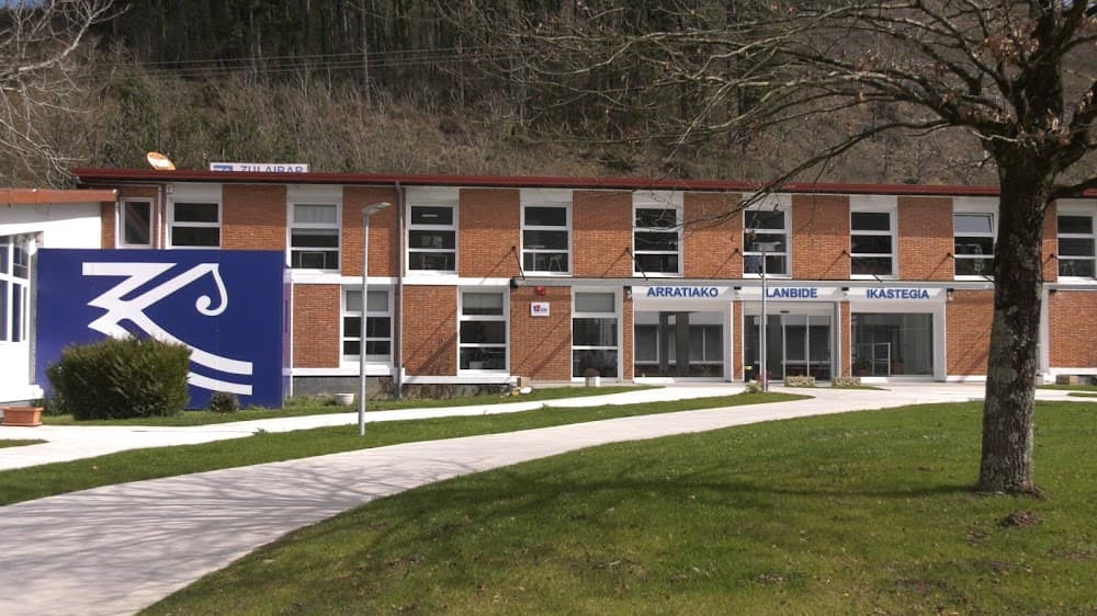 Foto del campus Arratiako Zulaibar Lanbide Ikastegia