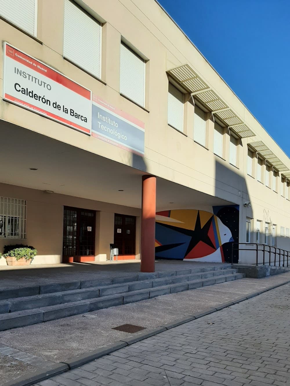 Foto del campus Calderon De La Barca