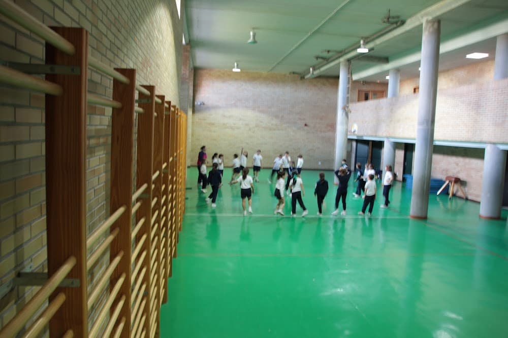 Foto secundaria del campus San José De Cluny